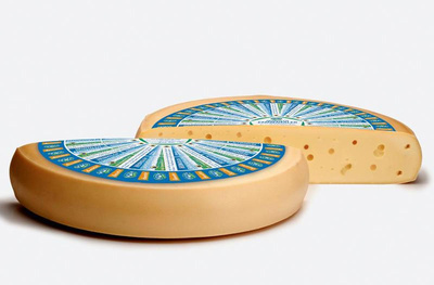 Produktfoto zu Emmentaler aus Demeter-Heumilch  - aus bester Heumilch von Hörner tragenden Demeter-Kühen