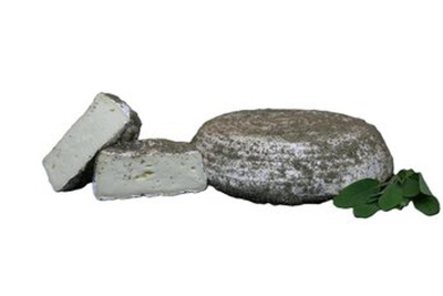 Produktfoto zu Kolsasser Korbkäse Salbei