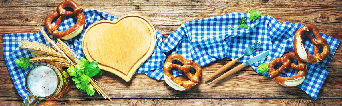 KI generiert: Hauptinhalt: Obst und Gemüse in einem Korb.