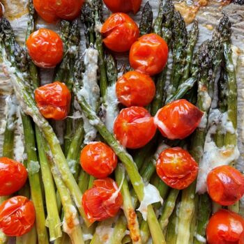 Rezeptbild für Gerösteter Spargel aus dem Ofen
