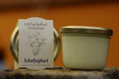 Produktfoto zu NEU: Schafjoghurt Perlesham