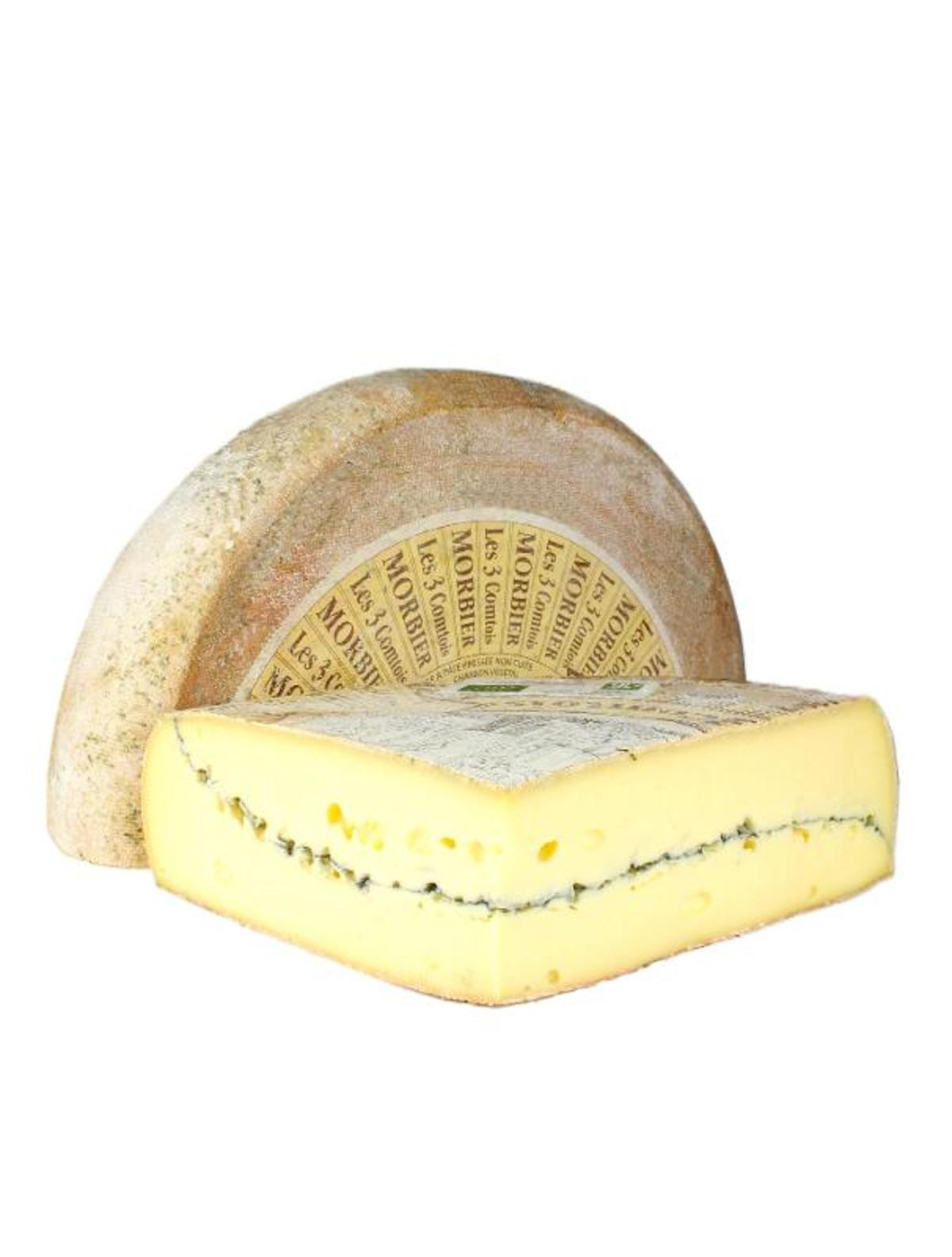 Morbier - typisch mit der Ascheschicht, aus silagefreier Heumilch - Fütterung