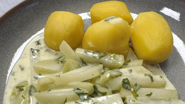 Rezeptbild für Kohlrabi in Rahmsauce