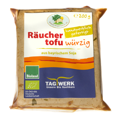 Produktfoto zu Räuchertofu würzig Tagwerk regional