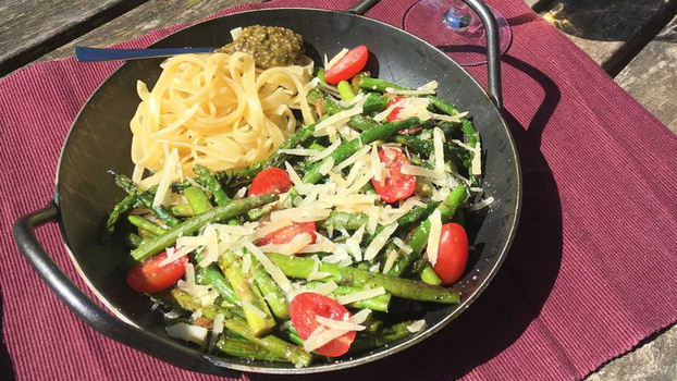 Rezeptbild für Gebratener Grünspargel